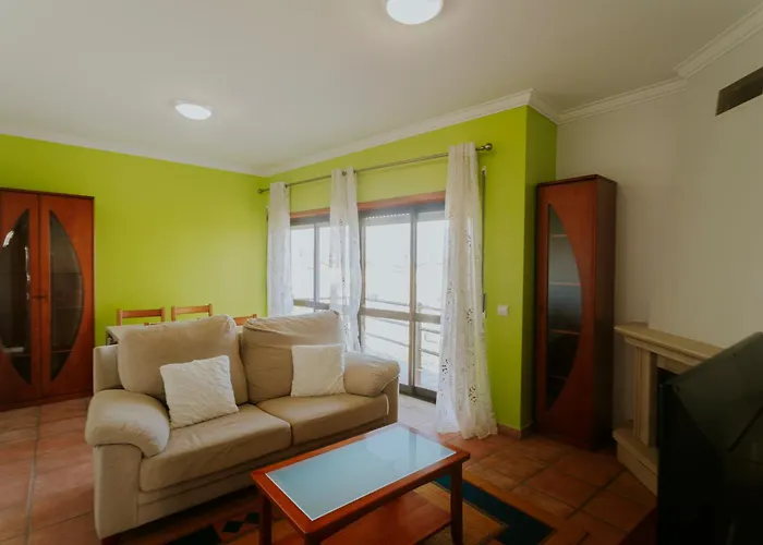 69 - Regi Belga דירה *